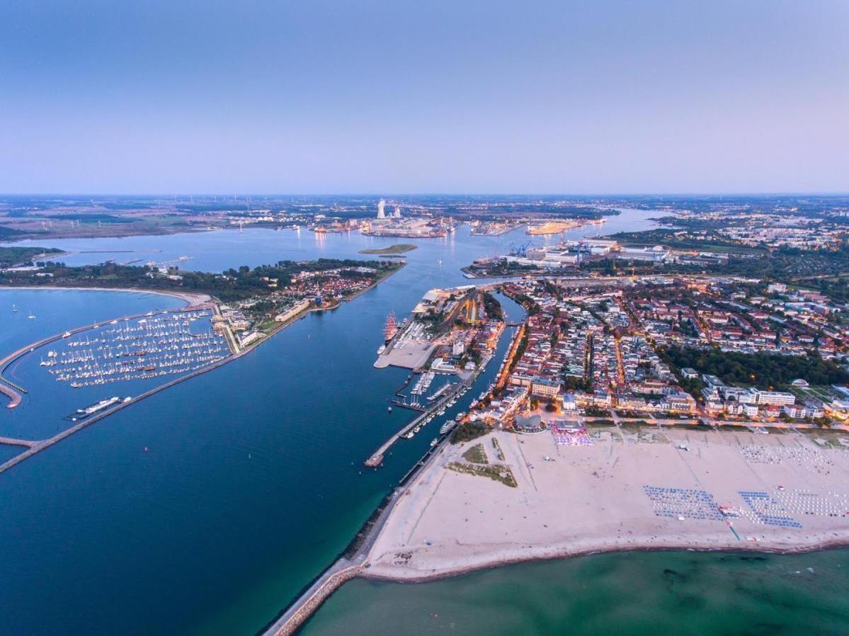 Haus Roeper: Seetang Rostock Kültér fotó